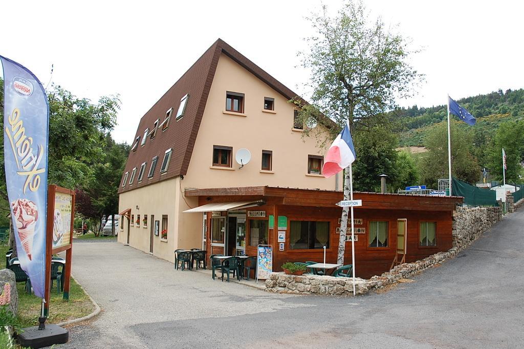 Les Airelles Otel Saint-Cirgues-en-Montagne Dış mekan fotoğraf